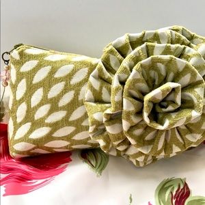 Green clutch bag, flower purse